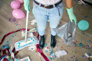 Choosing the Right After-Party Cleaning Service