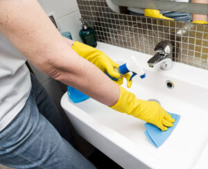 10 Tips for Keeping an Office Bathroom Clean and Attractive